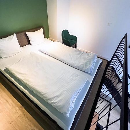 Stylowe Apartamenty Zarembowicza Вроцлав Екстер'єр фото